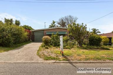 House For Sale - WA - Orelia - 6167 - BRING YOUR VISION TO THIS ORELIA CLASSIC (Image 2)
