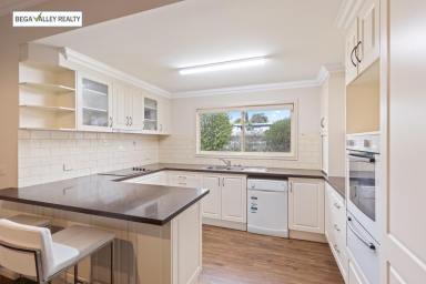 House For Sale - NSW - Bega - 2550 - Character, Comfort & Space in Central Bega  (Image 2)
