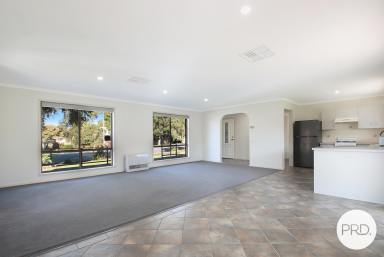 House For Lease - NSW - Thurgoona - 2640 - COMFORT, CONVENIENT & CLOSE TO LOCAL GOLF CLUB!  (Image 2)