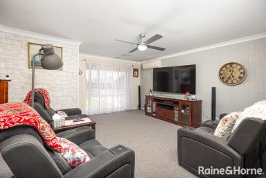 House For Sale - NSW - Forest Hill - 2651 - Forest Hill's Ultimate Family Retreat! (Image 2)