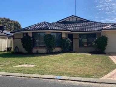 House For Sale - WA - Erskine - 6210 - BIG BLOCK - BIG WORKSHOP -BIG LIFESTYLE -BIG HOUSE - your Mandurah lifestyle awaits (Image 2)