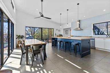 Lifestyle For Sale - NSW - Mudgee - 2850 - A COUNTRY HOME LIKE NO OTHER (Image 2)