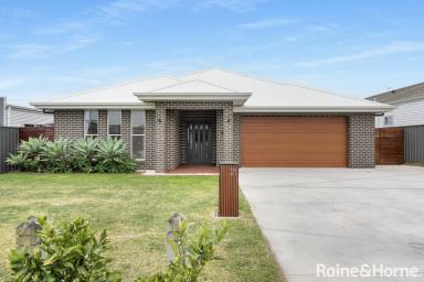 House For Sale - NSW - South Nowra - 2541 - An Outlook You'll Love Coming Home To  (Image 2)