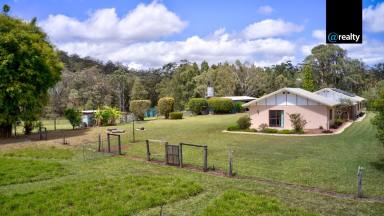 Acreage/Semi-rural For Sale - QLD - Tumoulin - 4888 - Ultimate relaxed rural Paradise: 4BR Home, 9 Acres, 450m+ Millstream River  (Image 2)