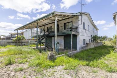 House For Sale - NSW - Brushgrove - 2460 - SUBSTANTIAL BRUSHGROVE OPPORTUNITY WITH RIVER VIEWS  (Image 2)