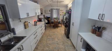 House For Sale - QLD - Ingham - 4850 - LARGELY RENOVATED CORNER-BLOCK HOME WITH EXTENSIVE ENTERTAINING!  (Image 2)