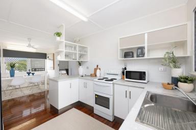 House For Sale - QLD - Cranbrook - 4814 - PRICE REDUCTION - Ready to Move In and Enjoy! (Image 2)
