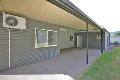 House For Lease - QLD - Edmonton - 4869 - Spacious Family Home with Office, Side Access & No Rear Neighbours  (Image 2)