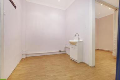 Medical/Consulting For Lease - NSW - Wollongong - 2500 - RETAIL / OFFICE - READY TO OCCUPY!!  (Image 2)