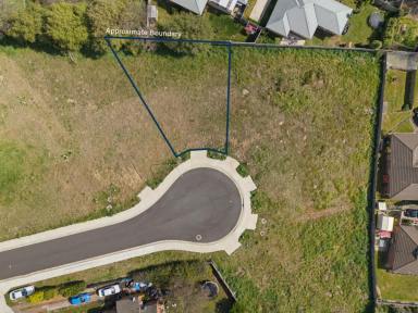 House For Sale - TAS - Devonport - 7310 - New Home in Pricilla Court  (Image 2)