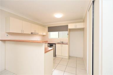 House For Lease - QLD - Bentley Park - 4869 - Fully air-conditioned Home - Separate Living Fenced Backyard (Image 2)