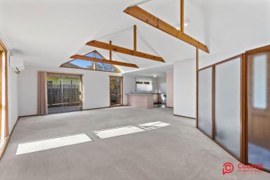 House For Sale - TAS - Devonport - 7310 - LIFESTYLE LIVING!  (Image 2)