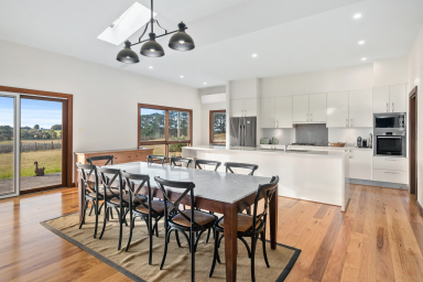 House For Lease - NSW - Exeter - 2579 - Stylish countryside retreat (Image 2)