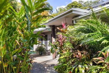 House For Sale - QLD - Tewantin - 4565 - Your Own Private Tropical Paradise, Minutes from Tewantin and Noosa  (Image 2)