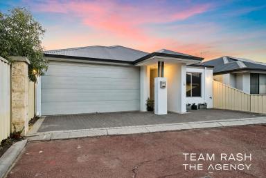 Unit For Sale - WA - Wattle Grove - 6107 - Modern Comfort Meets Low-Maintenance Living in the Heart of Wattle Grove  (Image 2)