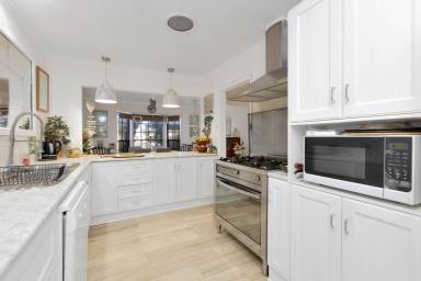 House For Sale - VIC - Mildura - 3500 - INNER CITY LIVING WITH CHARACTER TO SPARE (Image 2)