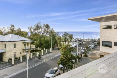 Apartment For Sale - VIC - Rosebud - 3939 - Stunning Bay Views & Coastal Living  (Image 2)