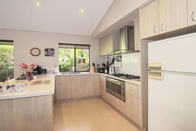 House For Sale - WA - Margaret River - 6285 - GARDEN DELIGHT  (Image 2)