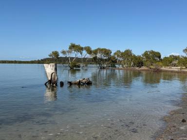 Residential Block For Sale - QLD - Russell Island - 4184 - GREAT BLOCK @ SANDY BEACH AREA. (Image 2)