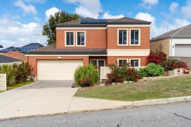 House For Sale - WA - Joondanna - 6060 - Double-Storey Family Elegance with Views!  (Image 2)