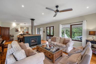 Lifestyle For Sale - NSW - Wattamolla - 2535 - A Classic Country Home Beneath the Ranges (Image 2)
