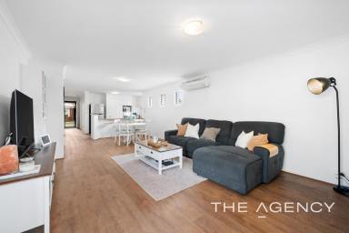 House For Sale - WA - Hammond Park - 6164 - Stylish, Secure & Effortless Living  (Image 2)