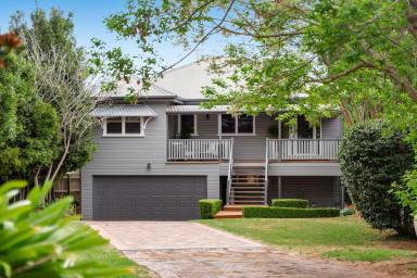 House For Sale - QLD - East Toowoomba - 4350 - A Premium Family Retreat in East Toowoomba on 1,020m²  (Image 2)