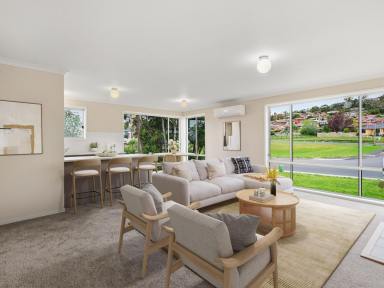 House For Sale - TAS - Berriedale - 7011 - Freshly Updated, Exceptionally Convenient  (Image 2)