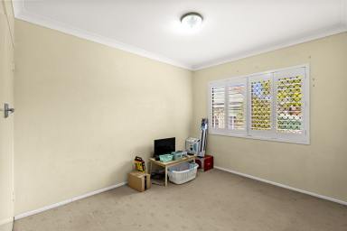 Unit For Sale - QLD - Newtown - 4350 - Comfort, Convenience & Low-Maintenance Living  (Image 2)