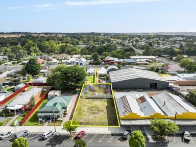 Residential Block For Sale - VIC - Cobden - 3266 - Prime Location, Prime Opportunity  (Image 2)