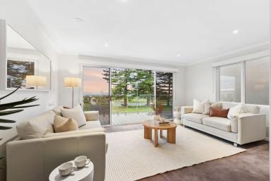 Townhouse For Sale - WA - Safety Bay - 6169 - Front-Row Beach Retreat  (Image 2)