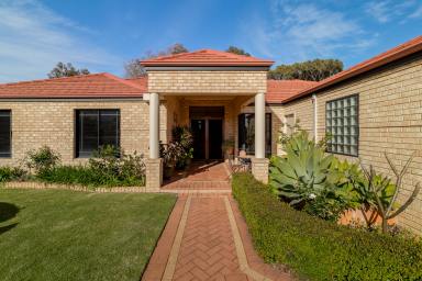 House For Sale - WA - Pelican Point - 6230 - Space, Style and Substantial Living in Coveted Golf-Course Setting  (Image 2)