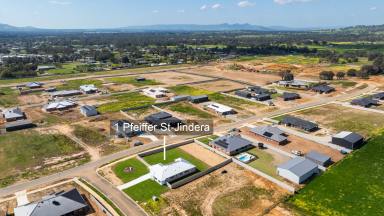House For Sale - NSW - Jindera - 2642 - Brand-New Afonso Home with Style and Space (Image 2)