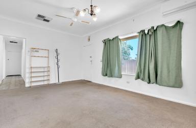 House For Sale - VIC - Mildura - 3500 - Prime Position, Generous Block, Endless Potential  (Image 2)