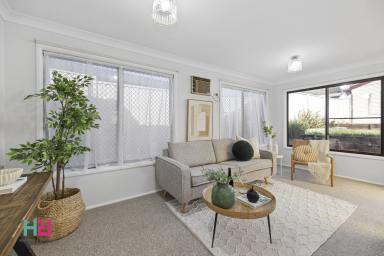 House For Sale - NSW - Lithgow - 2790 - Renovated Double Brick Beauty with Rear Lane Access  (Image 2)