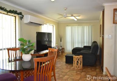 Acreage/Semi-rural For Sale - QLD - Sarina - 4737 - Low-Set Brick Home on 10 Acres!  (Image 2)