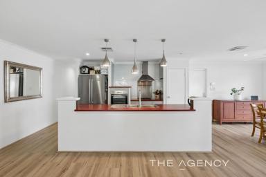 House For Sale - WA - Madeley - 6065 - Fantastic Family Functionality (Image 2)