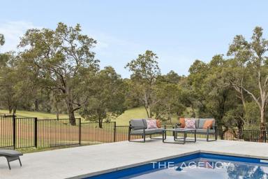 House For Sale - WA - Glen Forrest - 6071 - 10 Acre Holding, Renovated Cottage, Huge Shed, Valley Views in Enviable Location (Image 2)