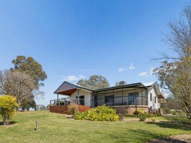 Mixed Farming For Sale - NSW - Young - 2594 - "Rosevale" 235acs* With Stunning Views In Every Direction  (Image 2)