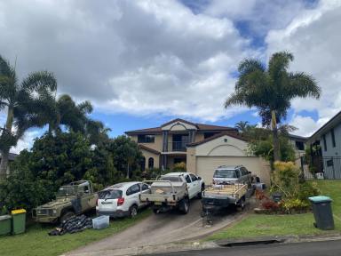 House For Sale - NSW - Goonellabah - 2480 - Substantial 5-6 Bedroom, Two-Storey Family Home in the Best Goonellabah Location  (Image 2)