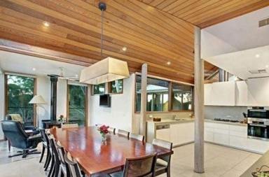 Acreage/Semi-rural For Lease - VIC - Warrandyte South - 3134 - Secluded 5 bedroom home, with acres of land. Pets and horse considered.  (Image 2)