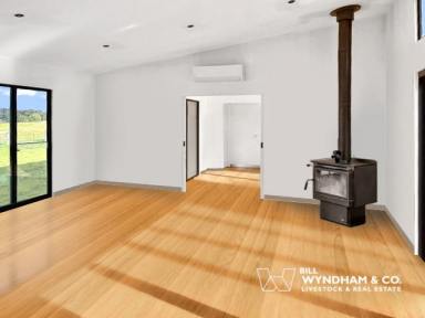 House For Lease - VIC - Metung - 3904 - SPACIOUS COUNTRY LIVING ON 12 ACRES (Image 2)