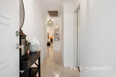 House For Sale - WA - Treeby - 6164 - Your Chance For A Great Lifestyle!  (Image 2)