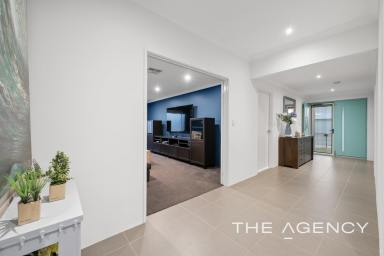 House For Sale - WA - Golden Bay - 6174 - Coastal-Inspired Family Living – Space & Style! (Image 2)