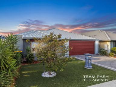 House For Sale - WA - Brabham - 6055 - Fabulous Home !!! Superb Location !!! (Image 2)