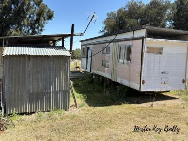 Lifestyle For Sale - QLD - Proston - 4613 - A Little Acreage, a Country Lifestyle and Plenty of Possibilities (Image 2)