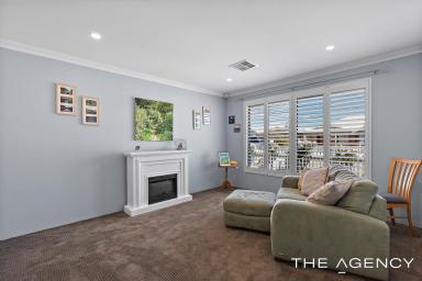House For Sale - WA - Atwell - 6164 - A Great Home in an Exceptional Location (Image 2)