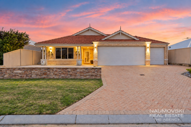 House For Sale - WA - Sinagra - 6065 - SPACIOUS AND VERSATILE FAMILY HOME! (Image 2)