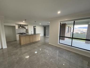 House For Lease - NSW - Tamworth - 2340 - Beautiful & Modern in Calala  (Image 2)