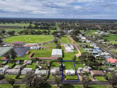 House For Sale - SA - Penola - 5277 - Affordable, Central & Full of Potential  (Image 2)